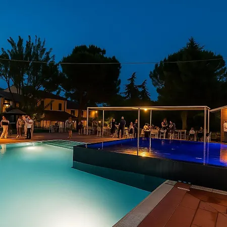 Trere カントリーハウス